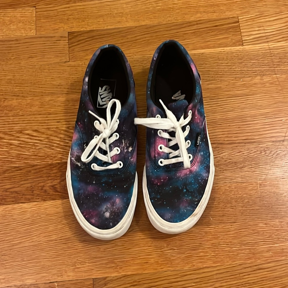 Vans cosmic Size 10